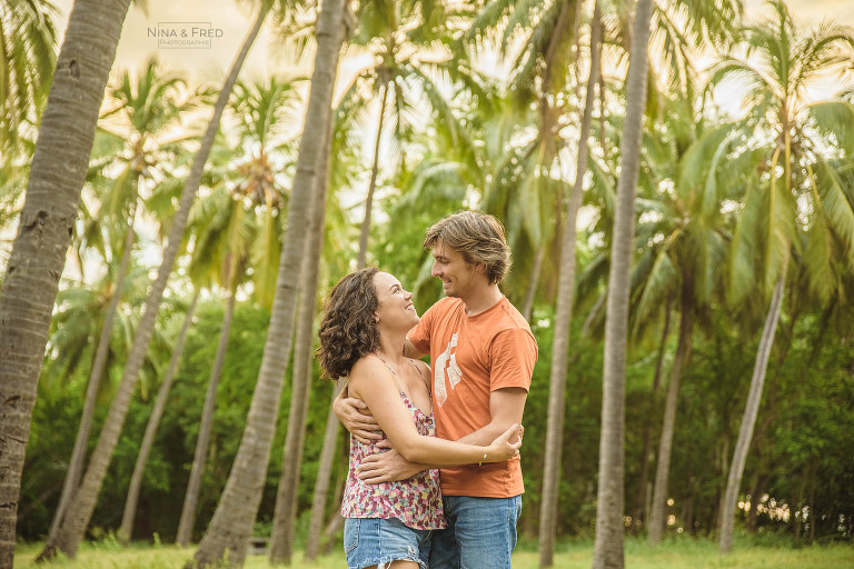 photo couple sous les cocotiers Réunion S&G-23